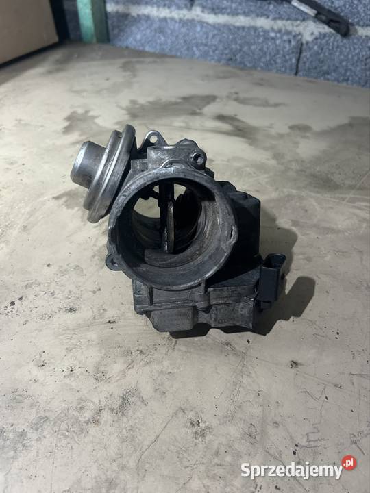 Przepustnica Vw golf 19 tdi 03G128063V Kęty sprzedam