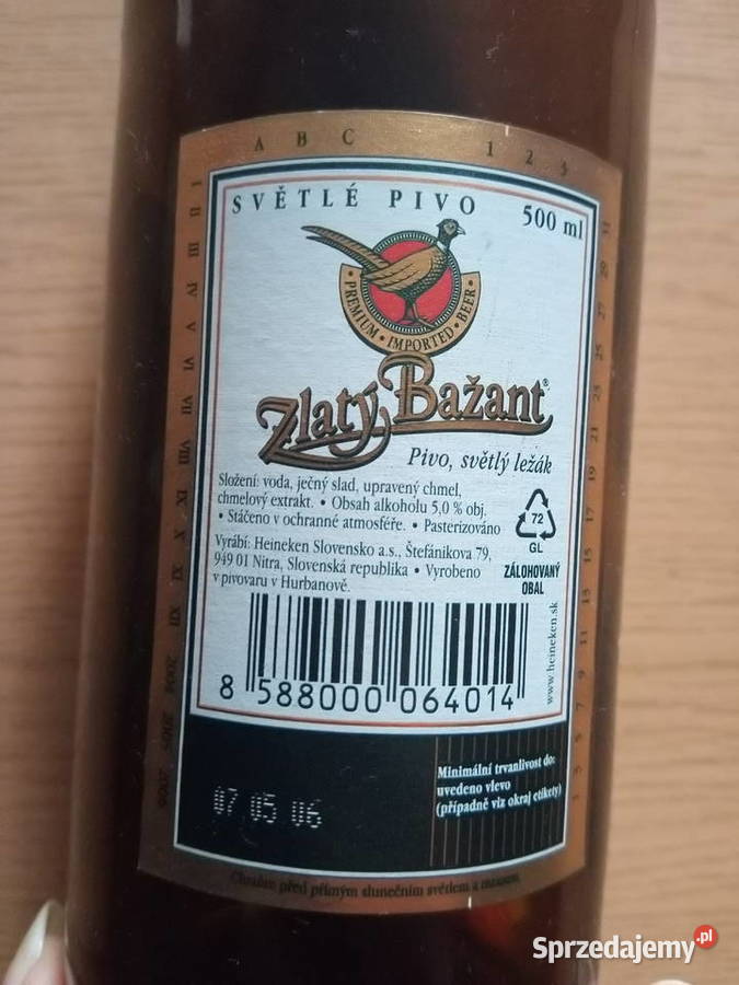 Butelka piwie Zlaty Bazant z ok 2006 roku Kolekcje Dąbrowa Górnicza