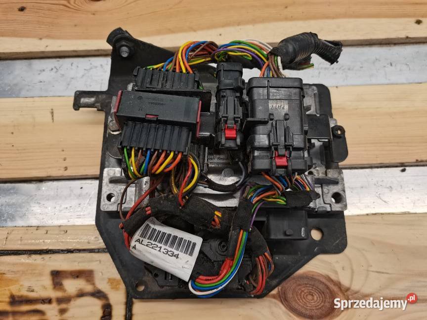 Sterownik John Deere 6155 R AL211935 Wilkowo sprzedam