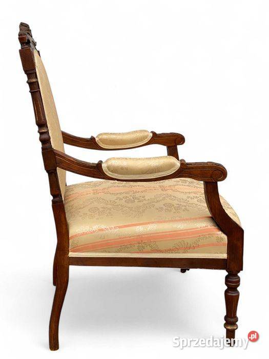 Pięknie rzeźbiony stary fotel eklektyczny orzech Fotele Gryfice