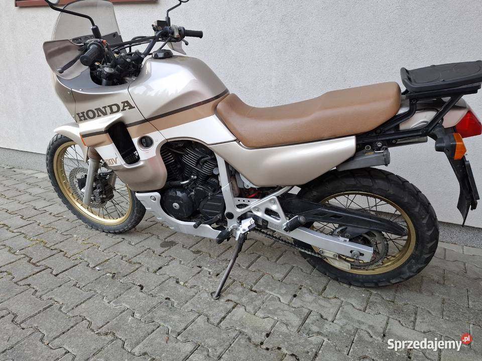 Honda xl600 1wł czarny silniknajlepszy Rok produkcji 1989 Honda Motoryzacja Makocice