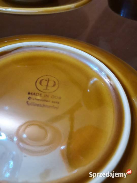Miseczki plus talerzyk kwiaty porcelana CP