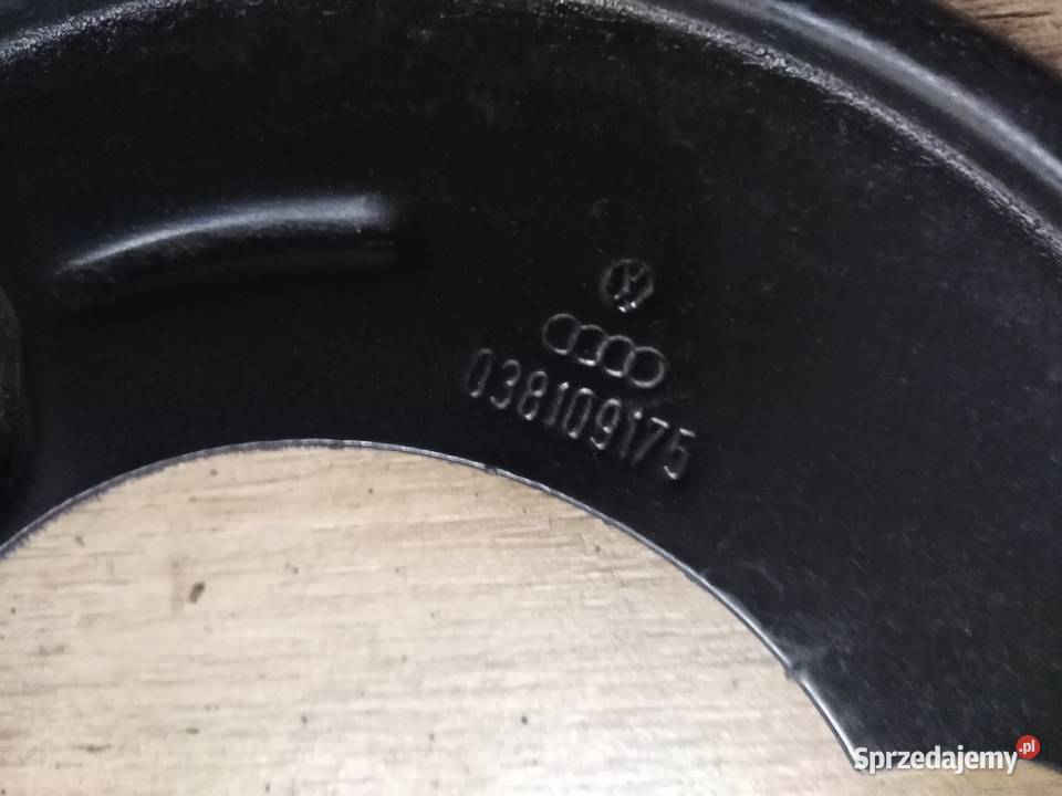 Volkswagen obudowa rozrządu 038109175 045109147A Silniki i osprzęt