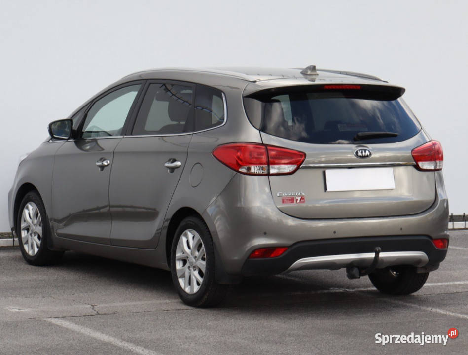 Kia Carens 16 GDI bluetooth