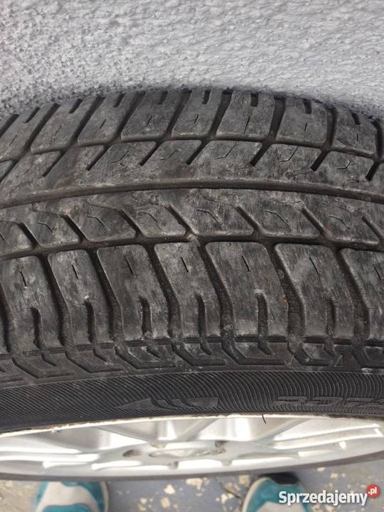 Sprzedam felgi aluminiowe Toyota Yaris I Ostrowiec Świętokrzyski