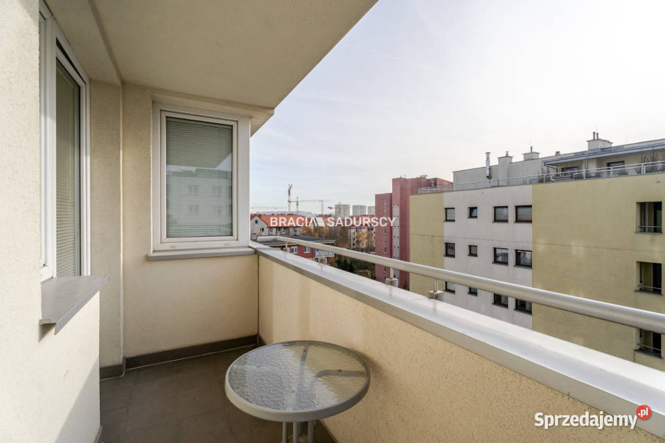 sprzedaży mieszkania 4968 metrów 3pok Kraków Piętro 9