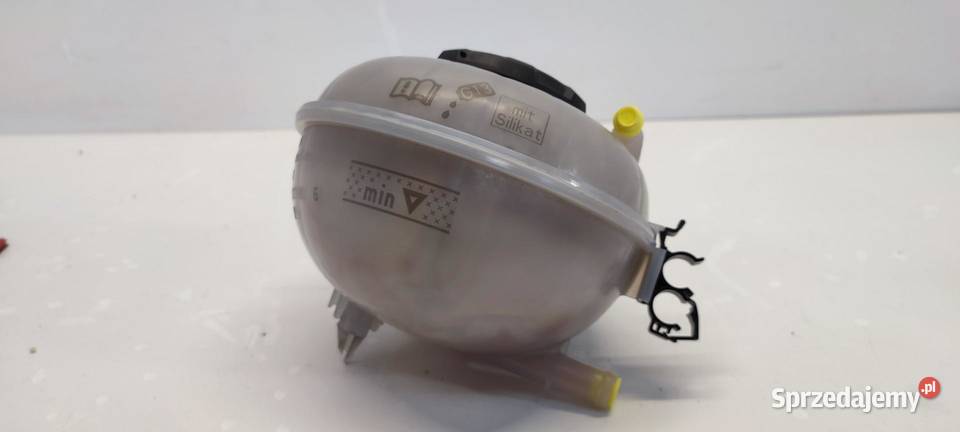 VW TIGUAN II ZBIORNICZEK WSPOMAGANIA 5Q0121407G