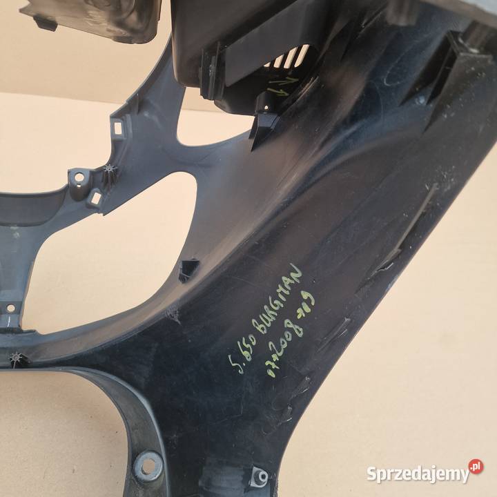 SUZUKI BURGMAN 650 07 CZACHA CZASZA PRZÓD Bieleń
