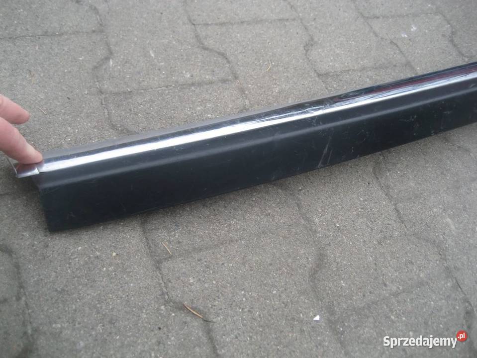 bmw e38 listwa zderzaka tył środkowa 8125413 Rakoniewice