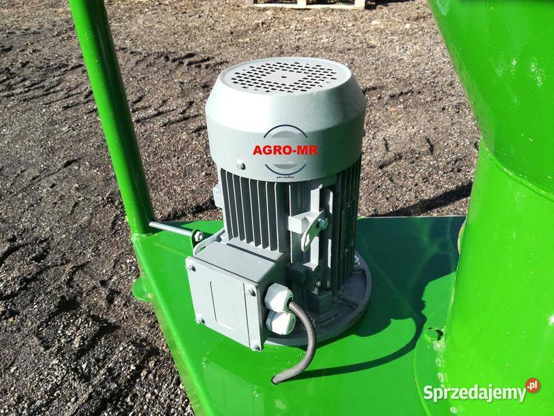 Mieszalnik pasz MROL 1000 H0372 Pozostałe sprzedam