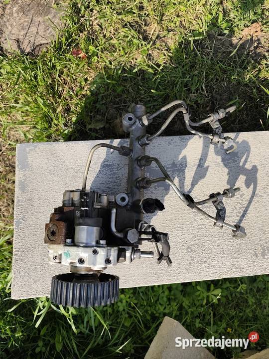 Pompa wtryskowa Opel astra h 17 cdti osobowe Lubatowa sprzedam