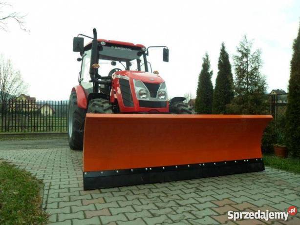 Pług do śniegu C 330 c 360 3 p 4X4 MF 235 255 Rok produkcji 2016 Myślenice