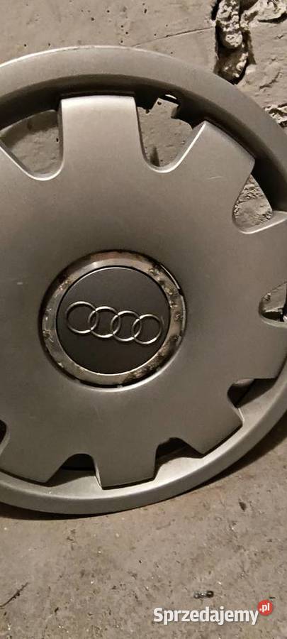 Oryginalne kołpaki Audi 15 komplet 4 klasyczny osobowe Poznań sprzedam