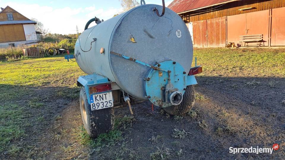 Beczkowóz nieuszkodzony Beczkowozy