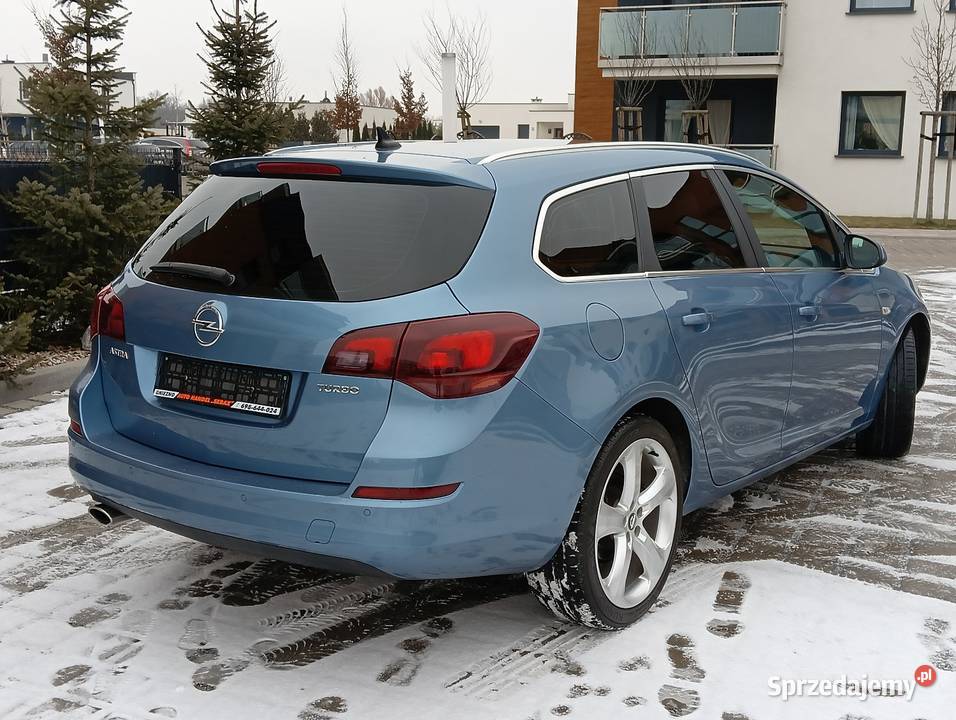 Opel Astra 14Turbo140 koni BixenonNawigacja wielkopolskie Gniezno