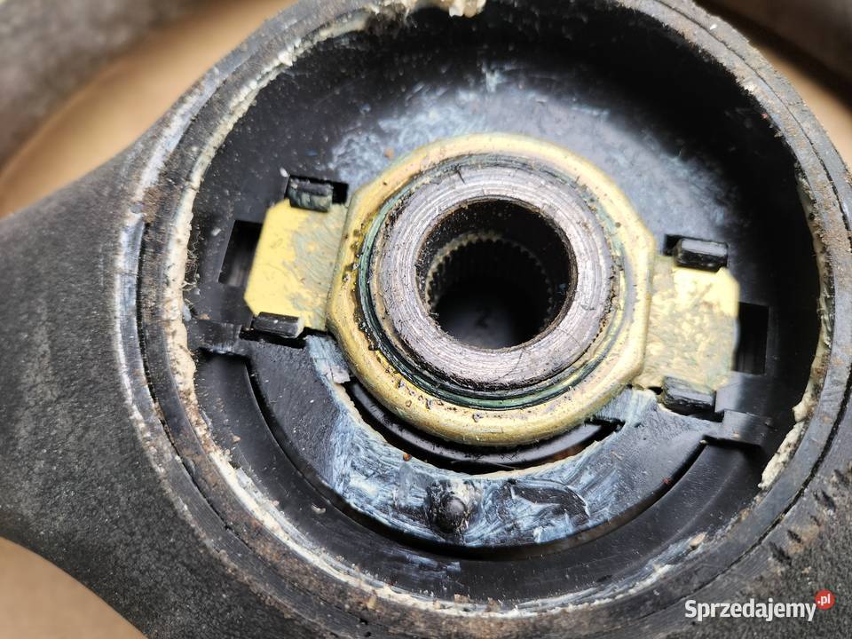 FIAT 126P 126 P ELEGANT MALUCH KIEROWNICA Kamień-Kolonia