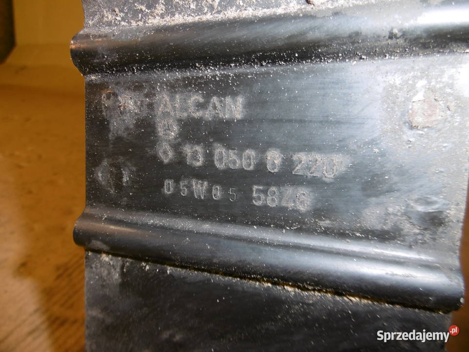 Strefa zgniotu prawa odbój 130500220 mercedes a Szczecin