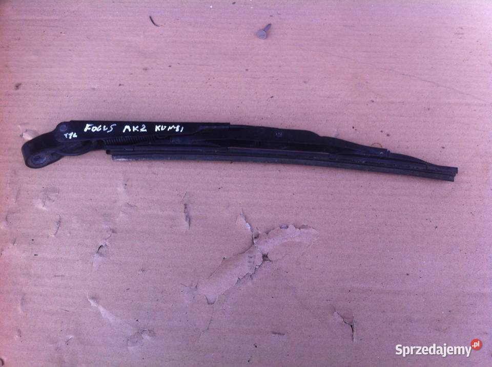 Ramie wycieraczki tył Ford Focus mk2 kombi