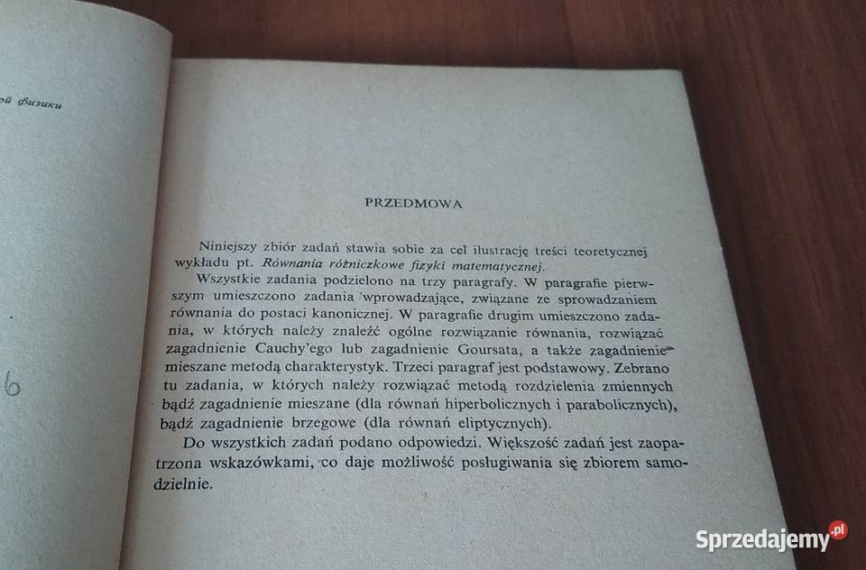 Zadania z równań różniczkowych cząstkowych  M M