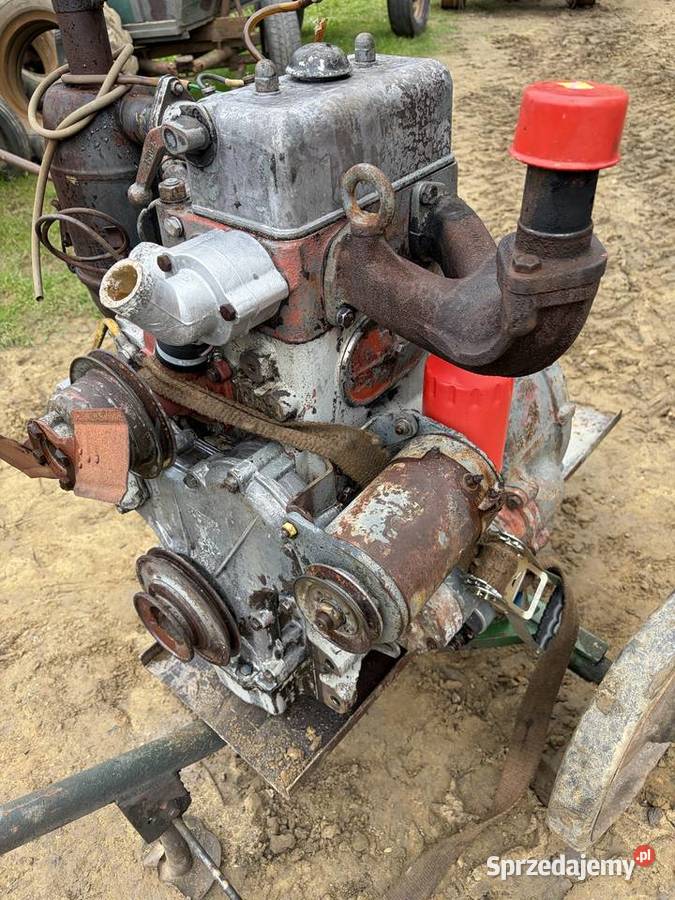 Silnik kompletny Ursus c330 sprawny bez zwrotu małopolskie Oświęcim sprzedam