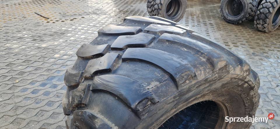 71045r225 71045225 70045225 BKT 80 bez napraw Opony rolnicze Nowe Miasto Lubawskie sprzedam