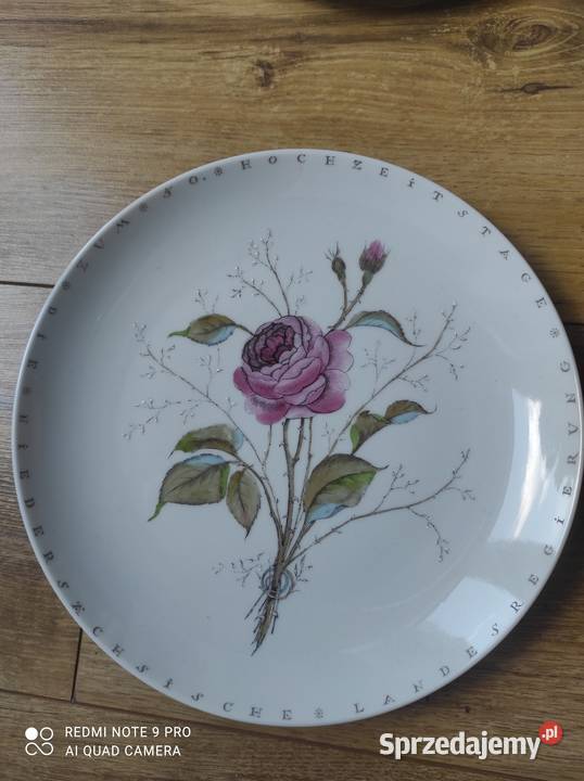 Cztery różne talerze sygnowana porcelana Legnica