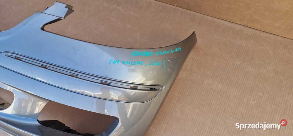 MERCEDES AKLASA W169 ZAŚLEPKA HAKA ZDERZAK PRZÓD osobowe Pozostałe Bieleń