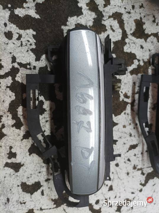KLAMKA ZEWNĘTRZNA KOMPLET Audi A6 III 20042011