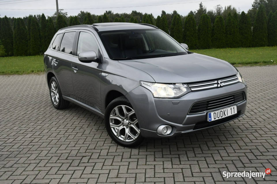 Mitsubishi Outlander 20PlugIN Hybrid światła przeciwmgielne Kutno