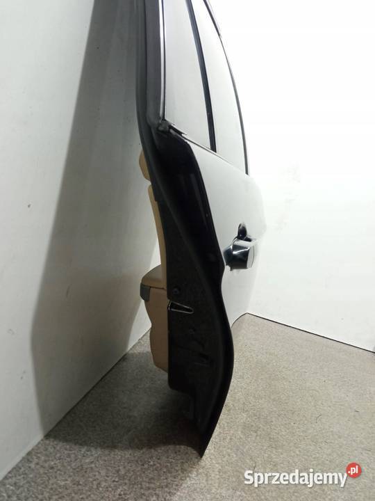 DRZWI PRAWE TYŁ TOURING 475 Bmw Seria 3 V świętokrzyskie