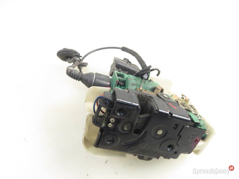 ZAMEK PRAWY PRZEDNI VW PASSAT B5 małopolskie