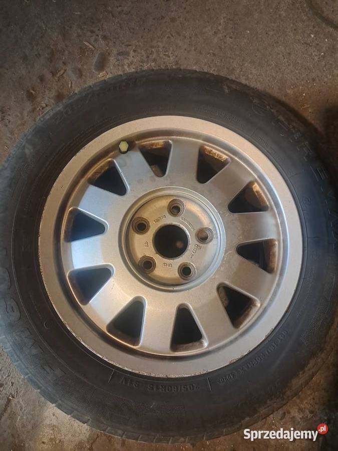 Sprzedam Felgi Audi A4 z oponami letnimi aluminiowe Opony i felgi