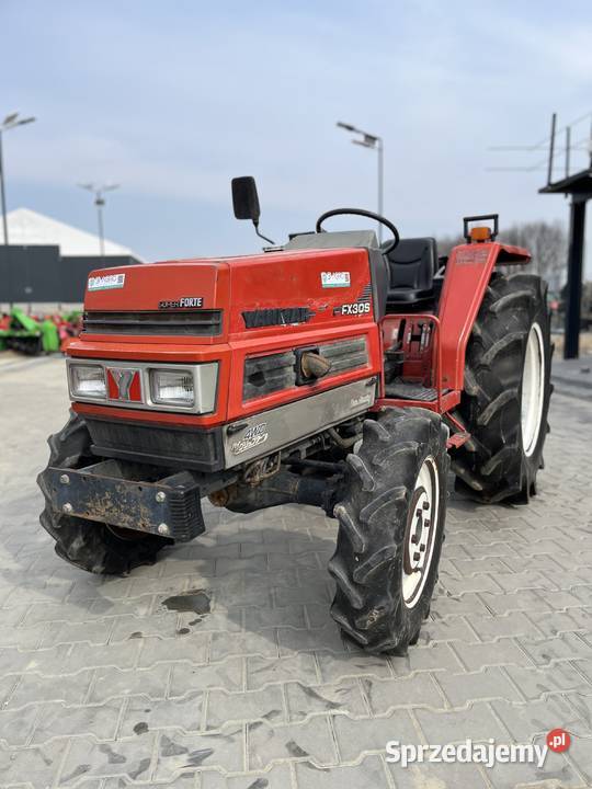 Mini Traktor KUBOTA B72D 4x4 165 Yanmar Iseki
