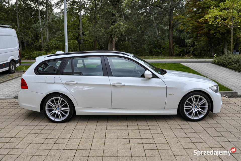 BMW Seria 3 E91 20d Lift 2011 r Bezwypadkowy Wrocław