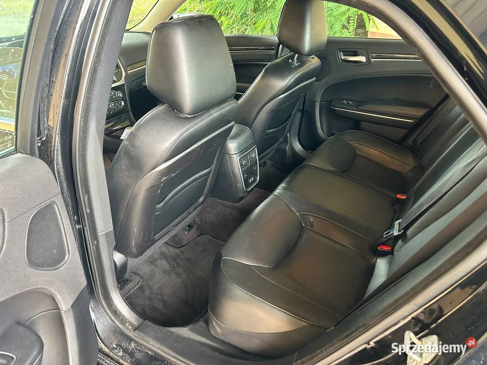 Chrysler 300c 36 v6 2017r manualna Ostrołęka