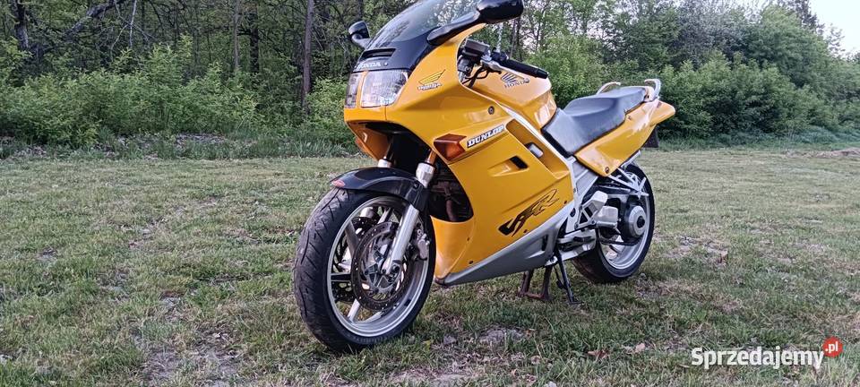 Sprzedam VFR 61000km Bierwce
