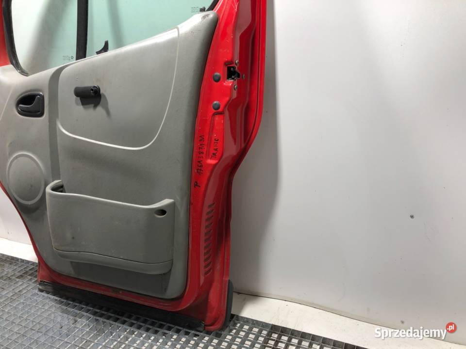 DRZWI PRAWY PRZÓD RENAULT TRAFIC II Bus