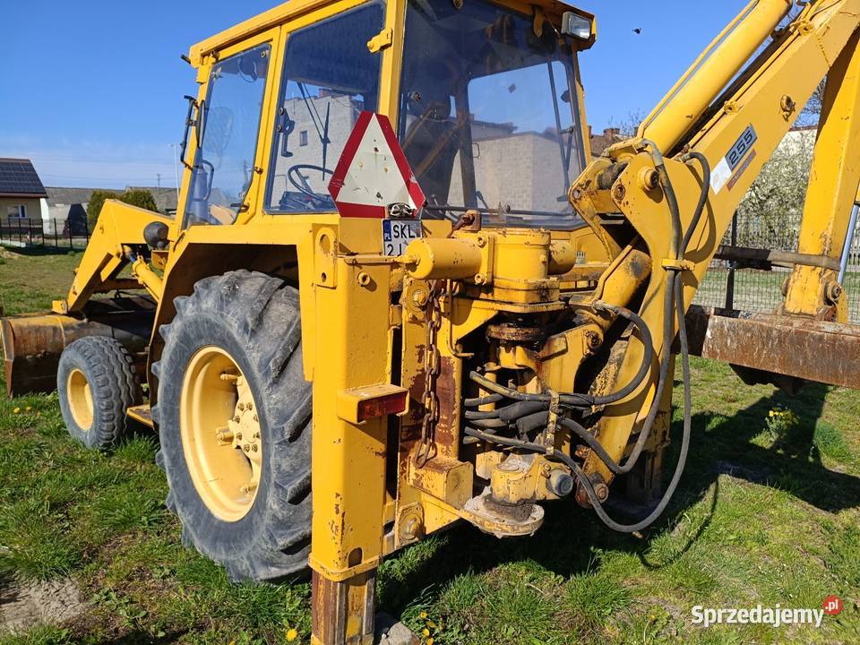 Koparkoładowarka Ostrówek NK Koparko ładowarki Koparko ładowarki Kołaczkowice