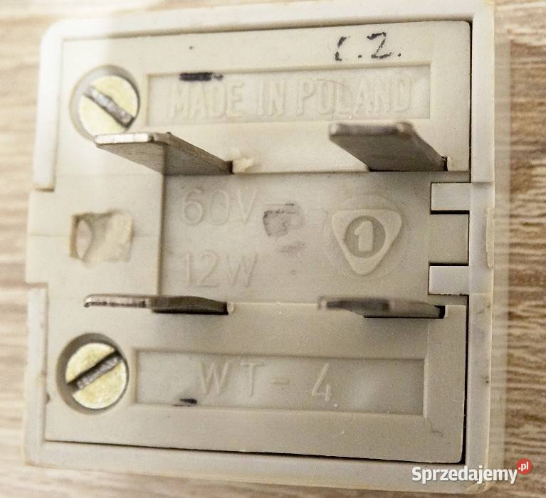 Wtyk wtyczka telefoniczna starego WT4 TELOS Gliwice