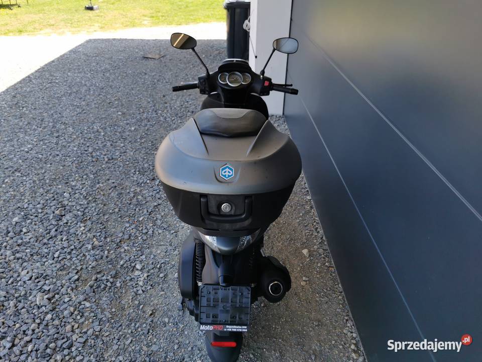 Piaggio Beverly 125 4T benzyna Motocykle, skutery, quady