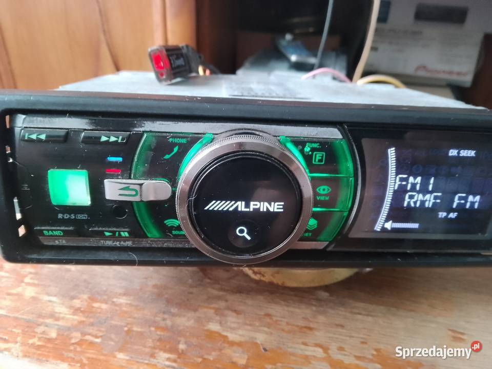 Radio Alpine Idax300 Radioodtwarzacze sprzedam