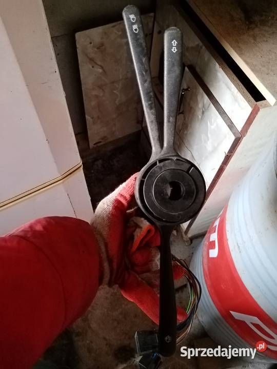 Przełącznik lublin steyer kierunkowskaz star itp ciężarowe Bukówka sprzedam