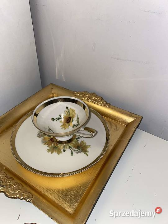 duo śniadaniowe porcelanowe z sygnatura kwiatem Kraków