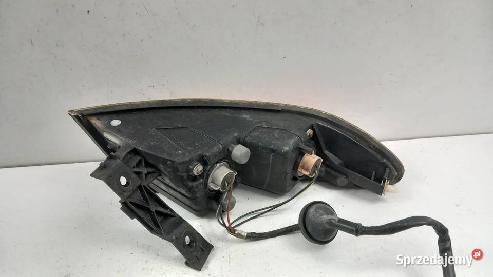 HONDA CIVIC VIII UFO LAMPA TYŁ PRAWA Zbierkowo