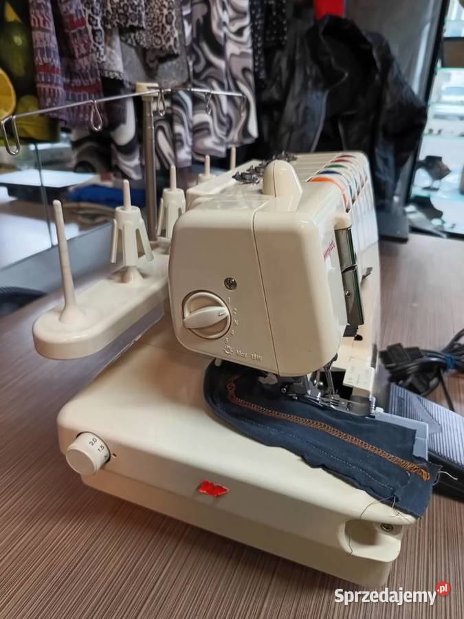 Maszyna do szycia overlock renderka Coverlock Warszawa