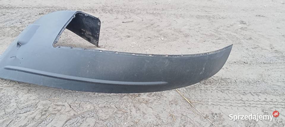 Przedłużenie błotnika prawej stronie John Deere sprzedam