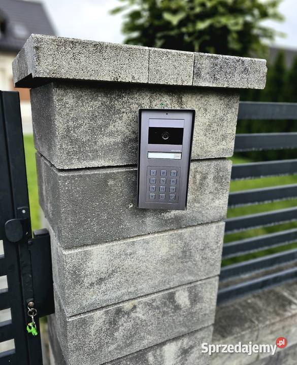 Montaż Kamer Wideodomofonów Sieci komputerowych Czastary