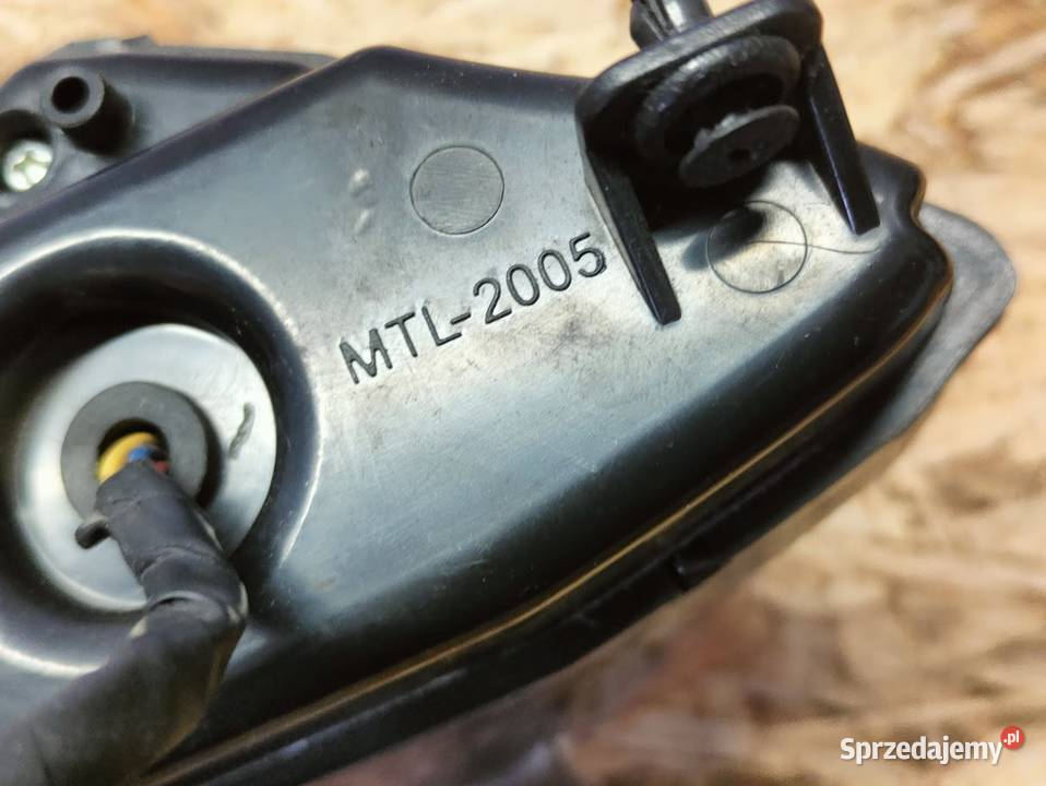 Lampa Tylna Yamaha YZFR1 RN12 2004 Pleszew