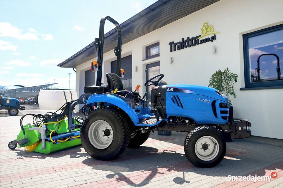 LS Tractor XJ25 MEC 4x4 244 TURF Zamiatarka 120 podkarpackie Tajęcina