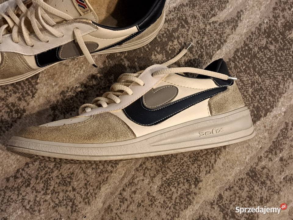 Stare Buty Sofix z czasów PRLu Sofixy rozmiar 40 tkanina Radom sprzedam
